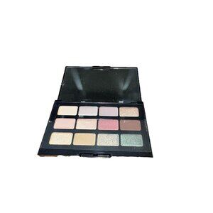 Laura Geller-- The Casual Collection-- Multi-Finish Eyeshadow Palette NIB